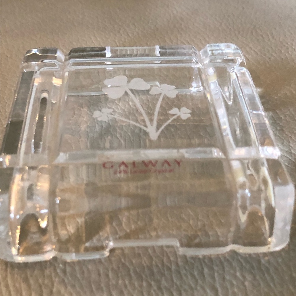 Galway Crystal Shamrock Square trinket box 24% lead crystal - Picture 5 of 15